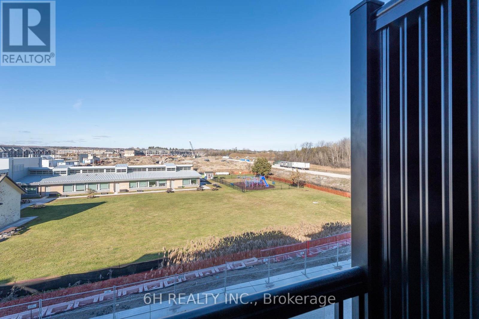 #LOT 24 10 HAROLD WILSON LANE - 35
