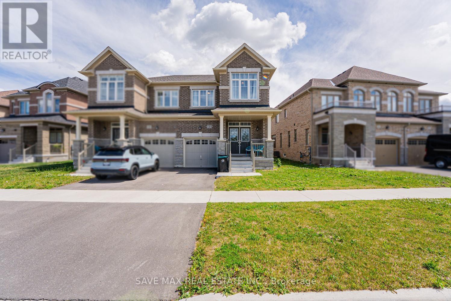 125 JONKMAN BOULEVARD - 1