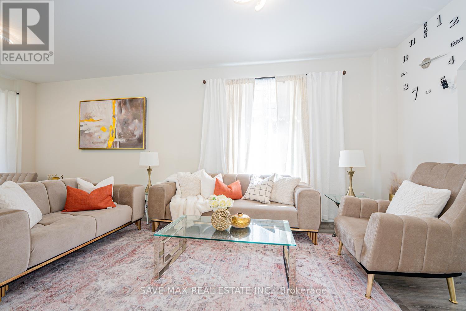 125 JONKMAN BOULEVARD - 11