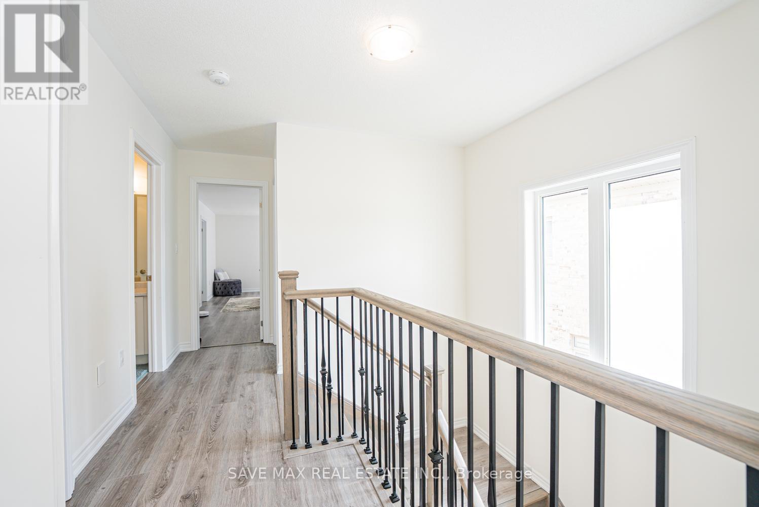 125 JONKMAN BOULEVARD - 24
