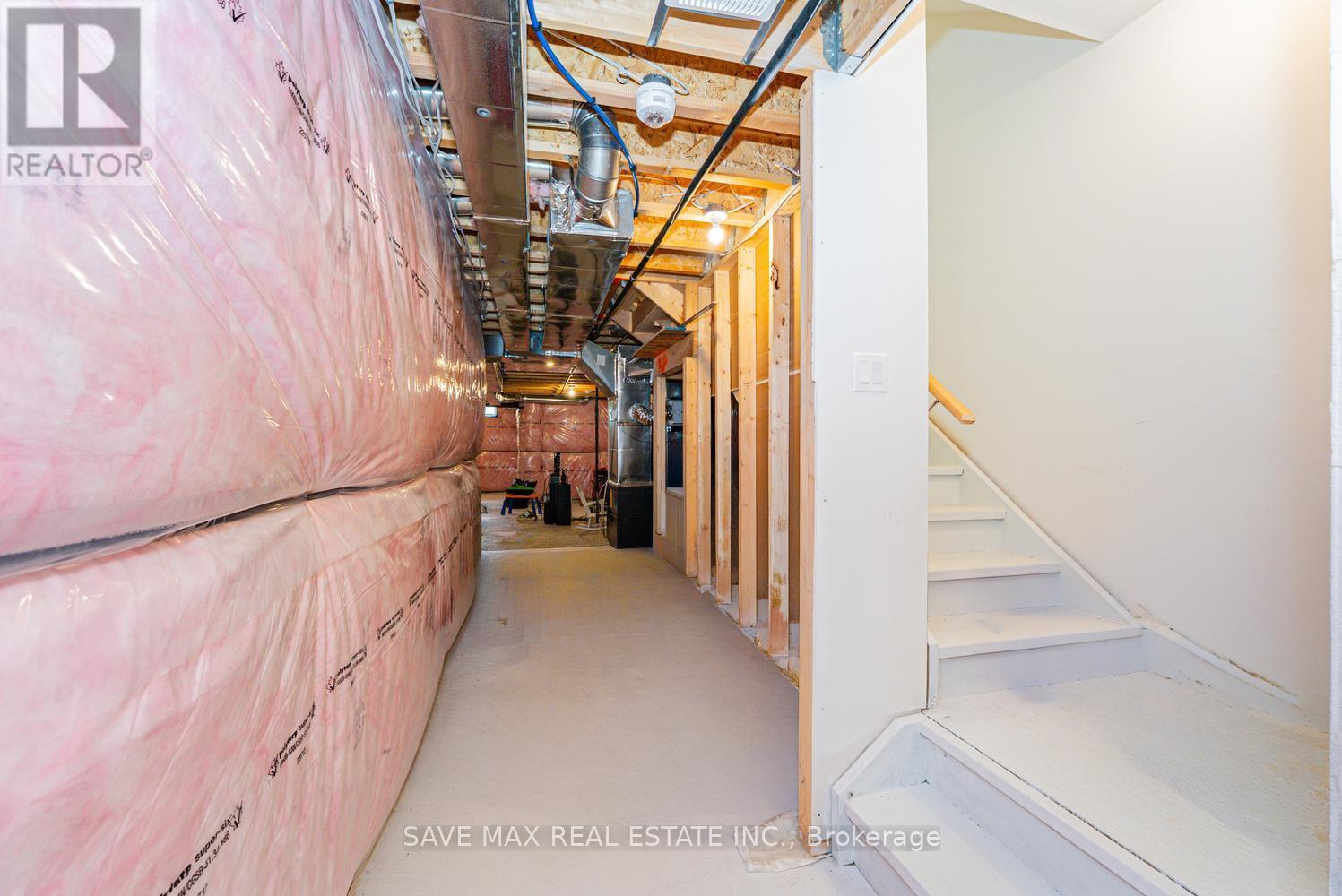 125 JONKMAN BOULEVARD - 38