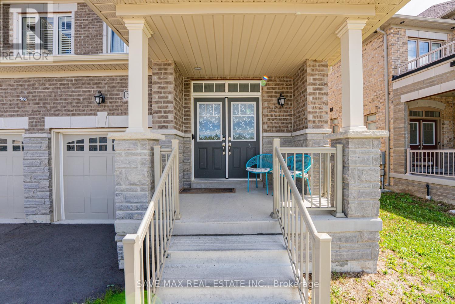 125 JONKMAN BOULEVARD - 4