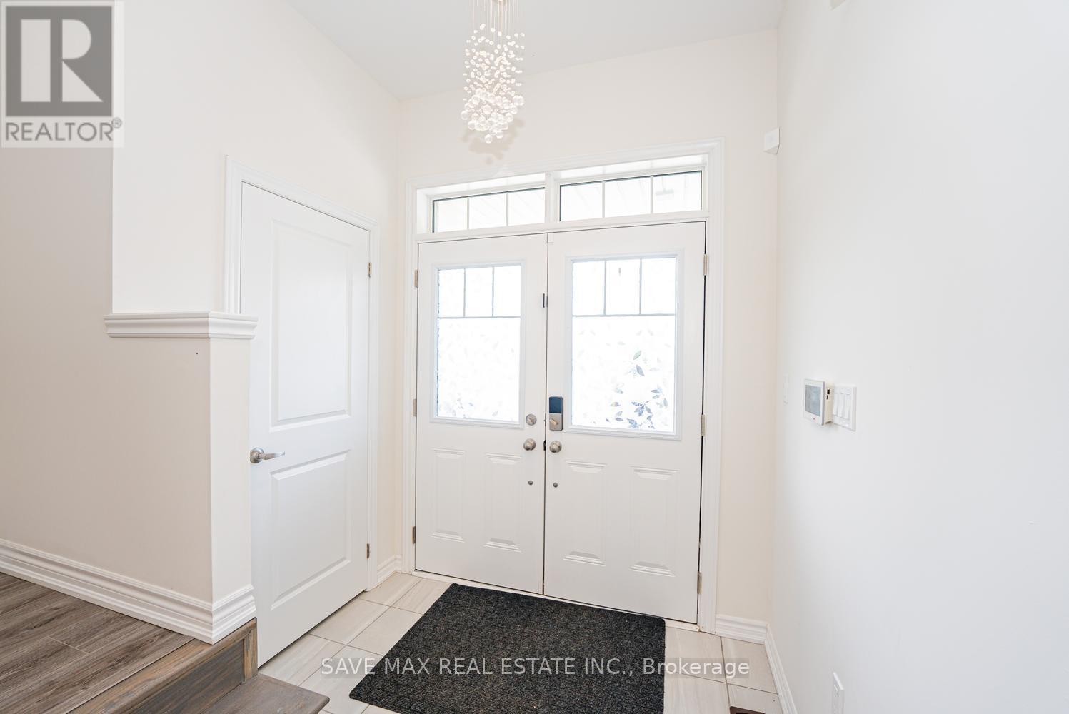 125 JONKMAN BOULEVARD - 6