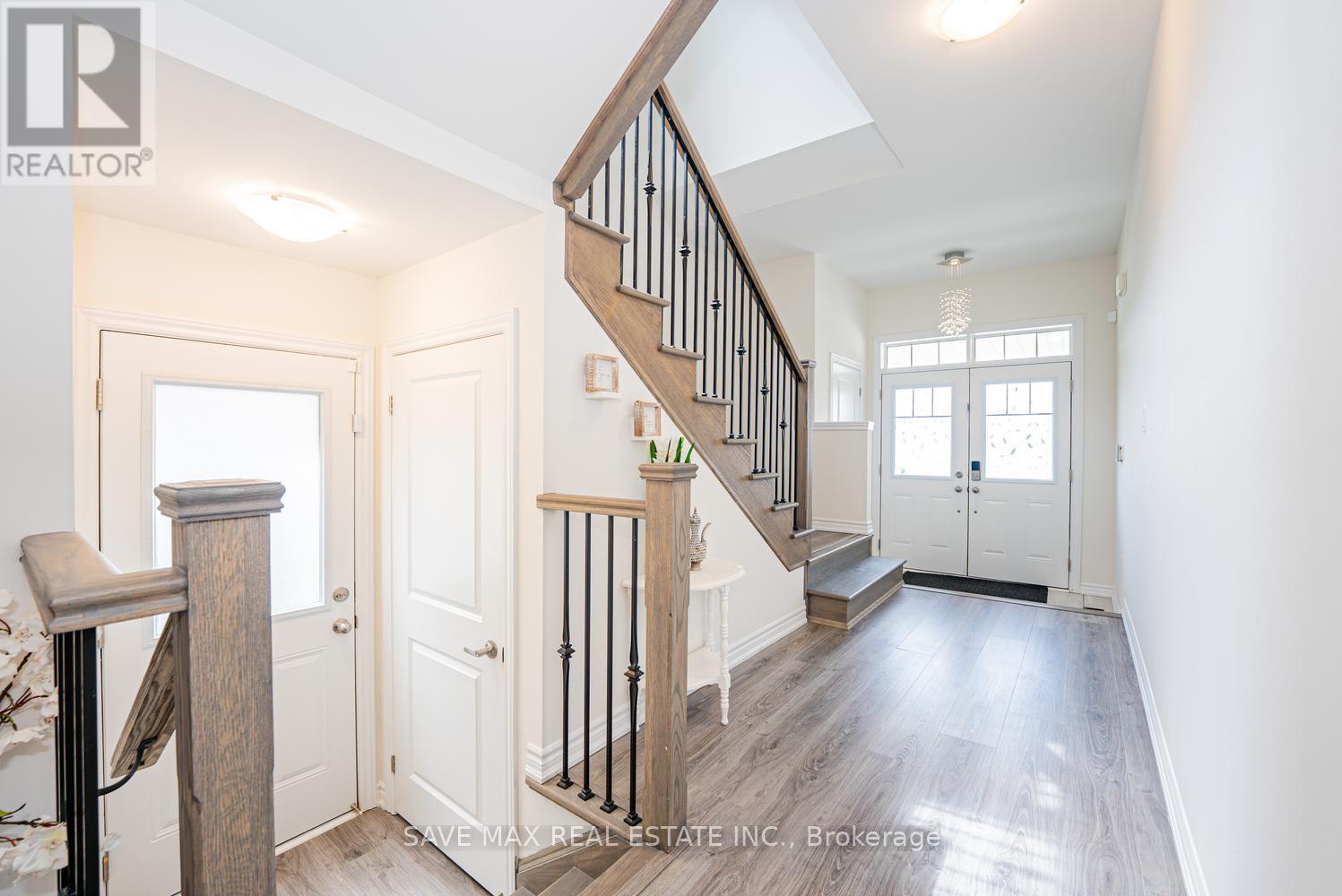 125 JONKMAN BOULEVARD - 7