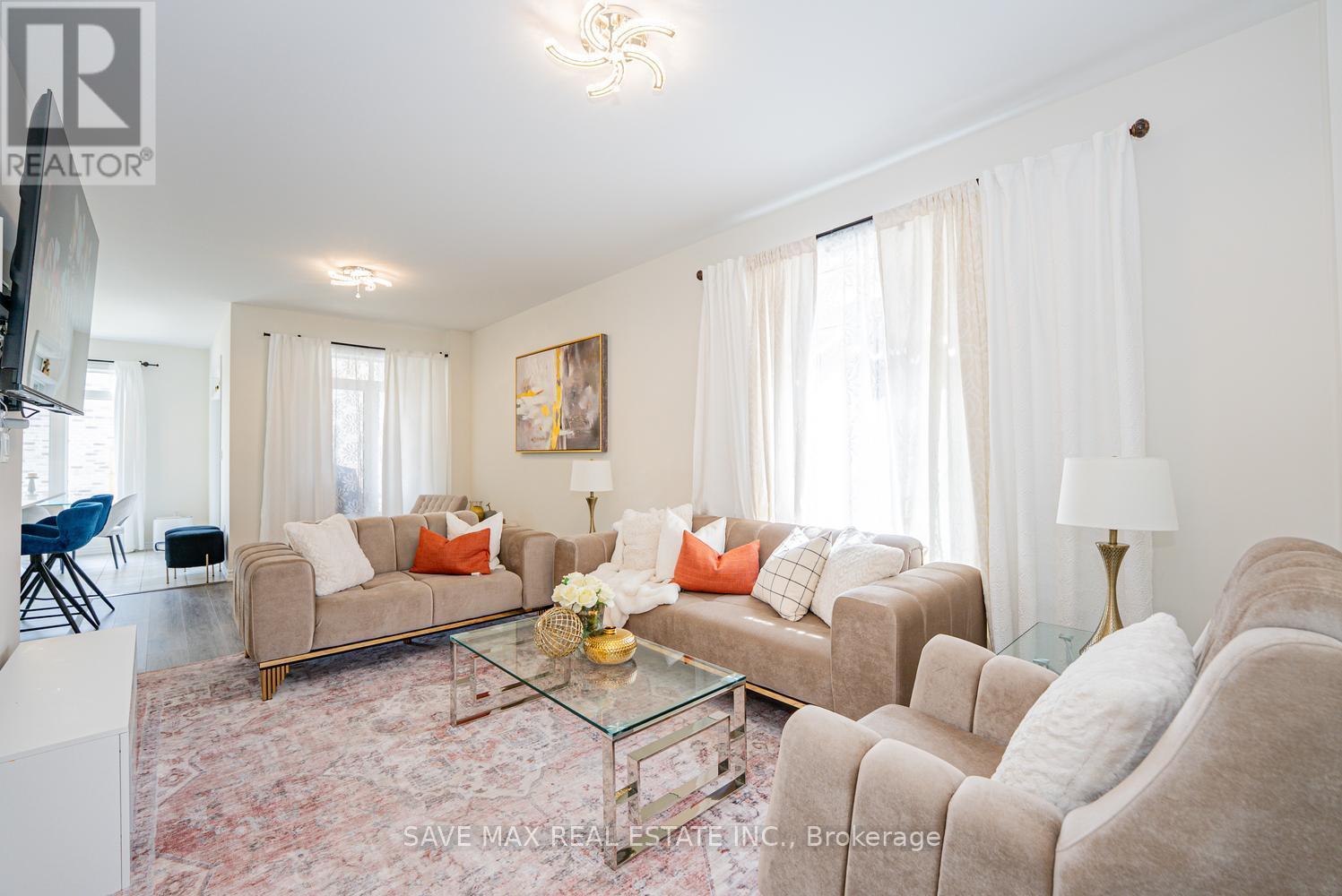 125 JONKMAN BOULEVARD - 8