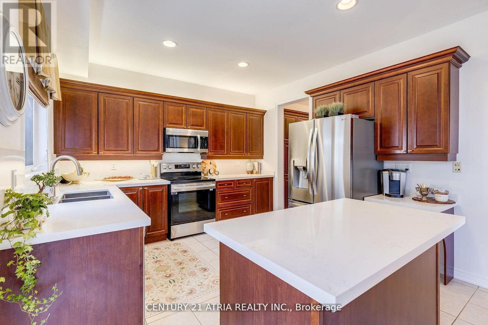 23 WESLOCK CRESCENT - 12