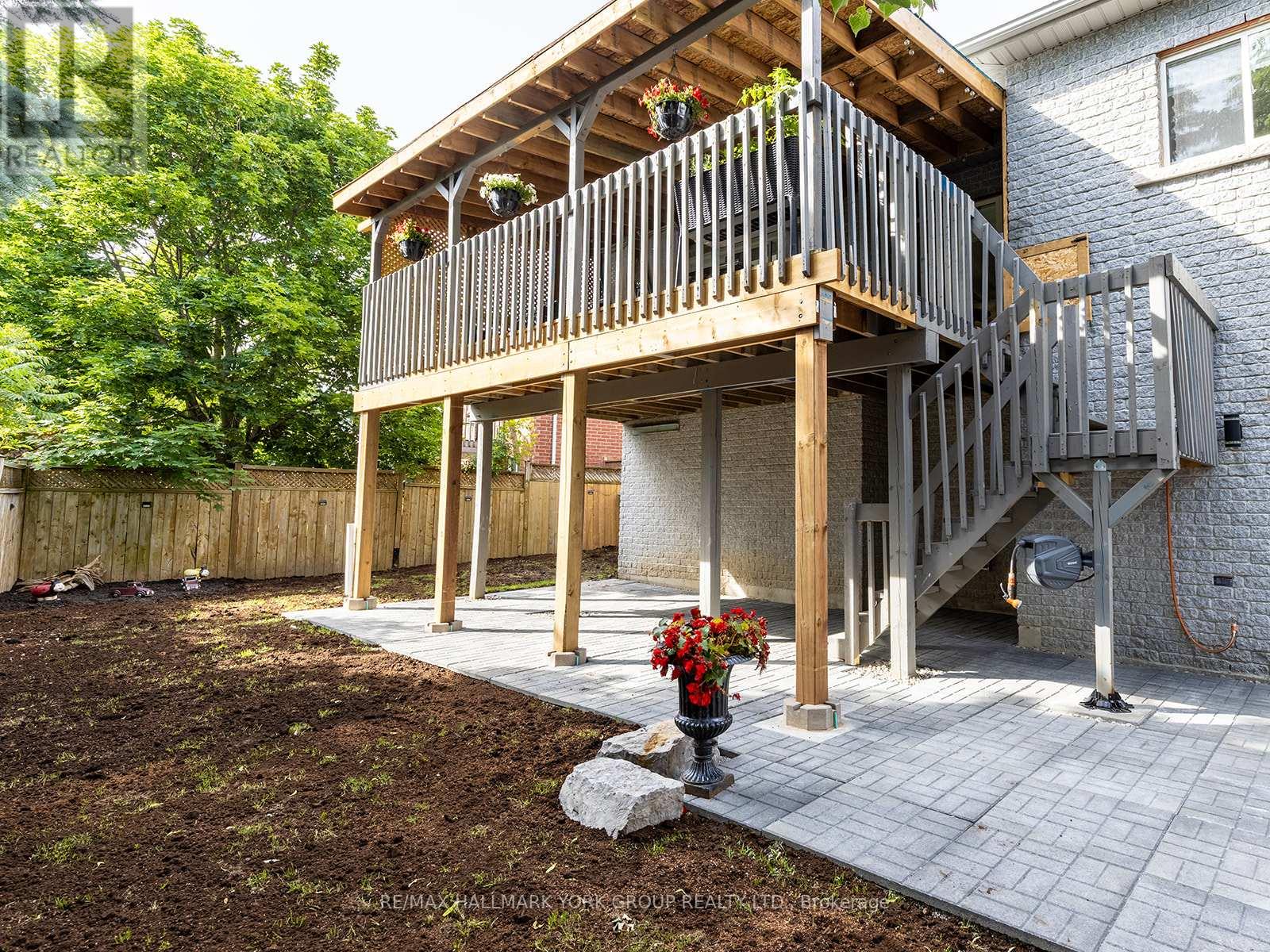 18 TODD DRIVE - 36