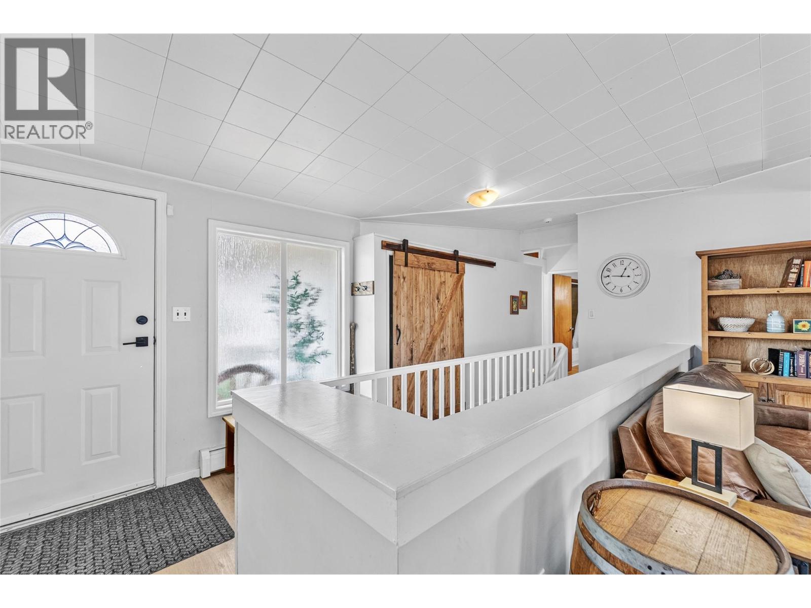 2388 COLDWATER Avenue - 11