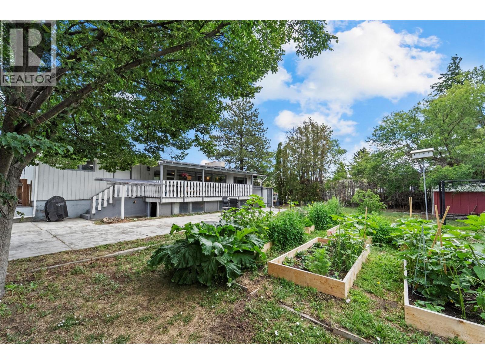 2388 COLDWATER Avenue - Image 31