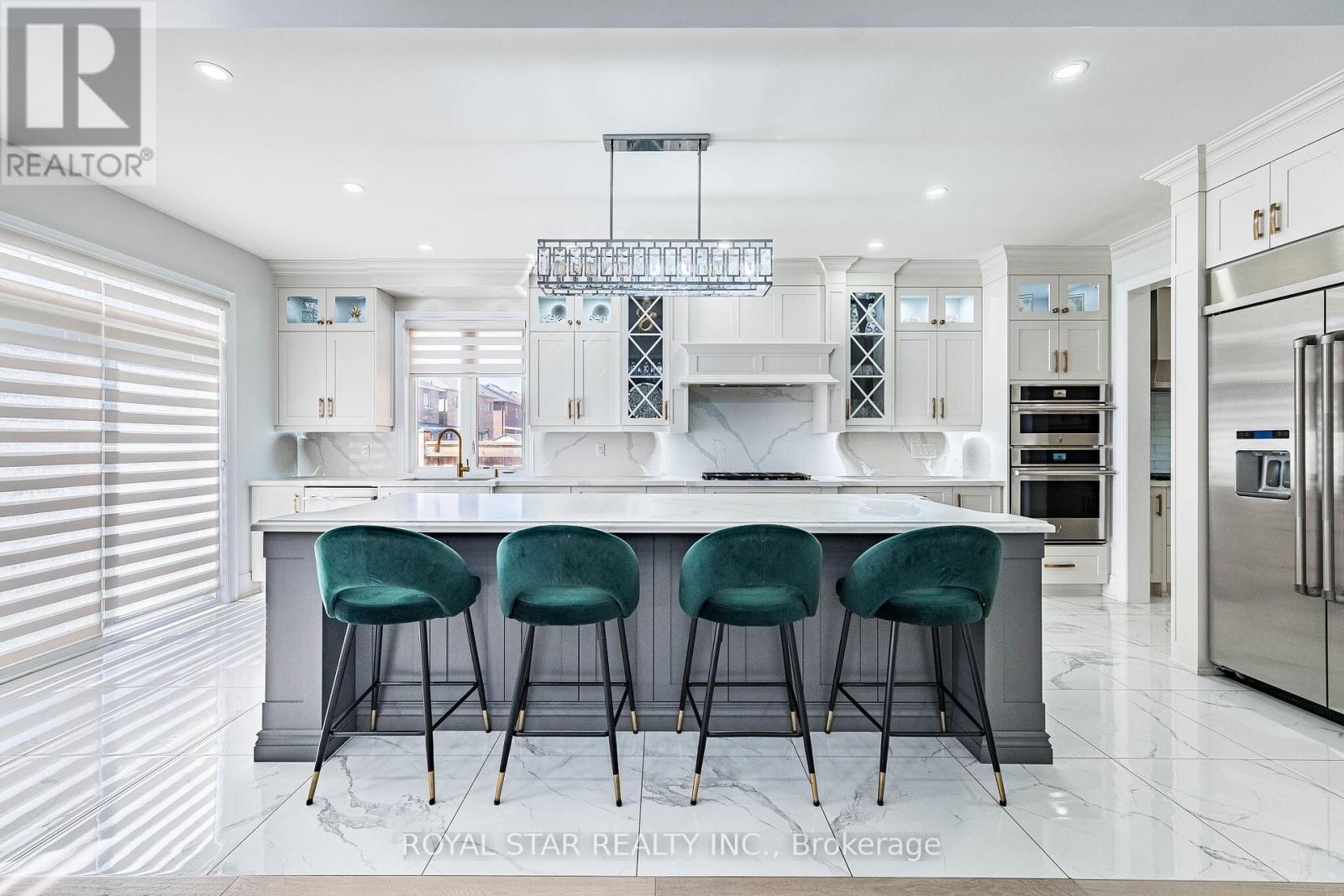 114 FOLGATE CRESCENT - 10