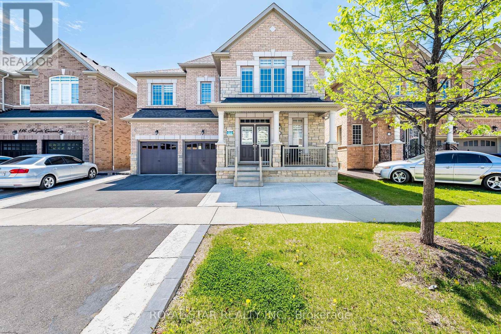 114 FOLGATE CRESCENT - 2