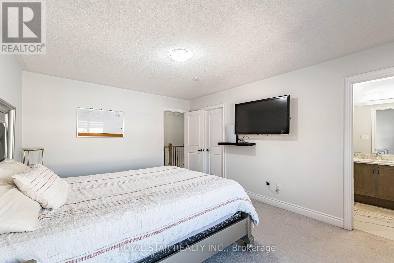 114 FOLGATE CRESCENT - 25