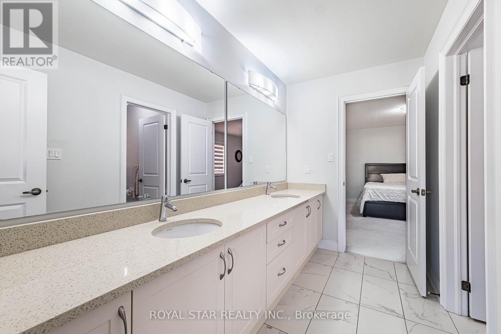 114 FOLGATE CRESCENT - 29