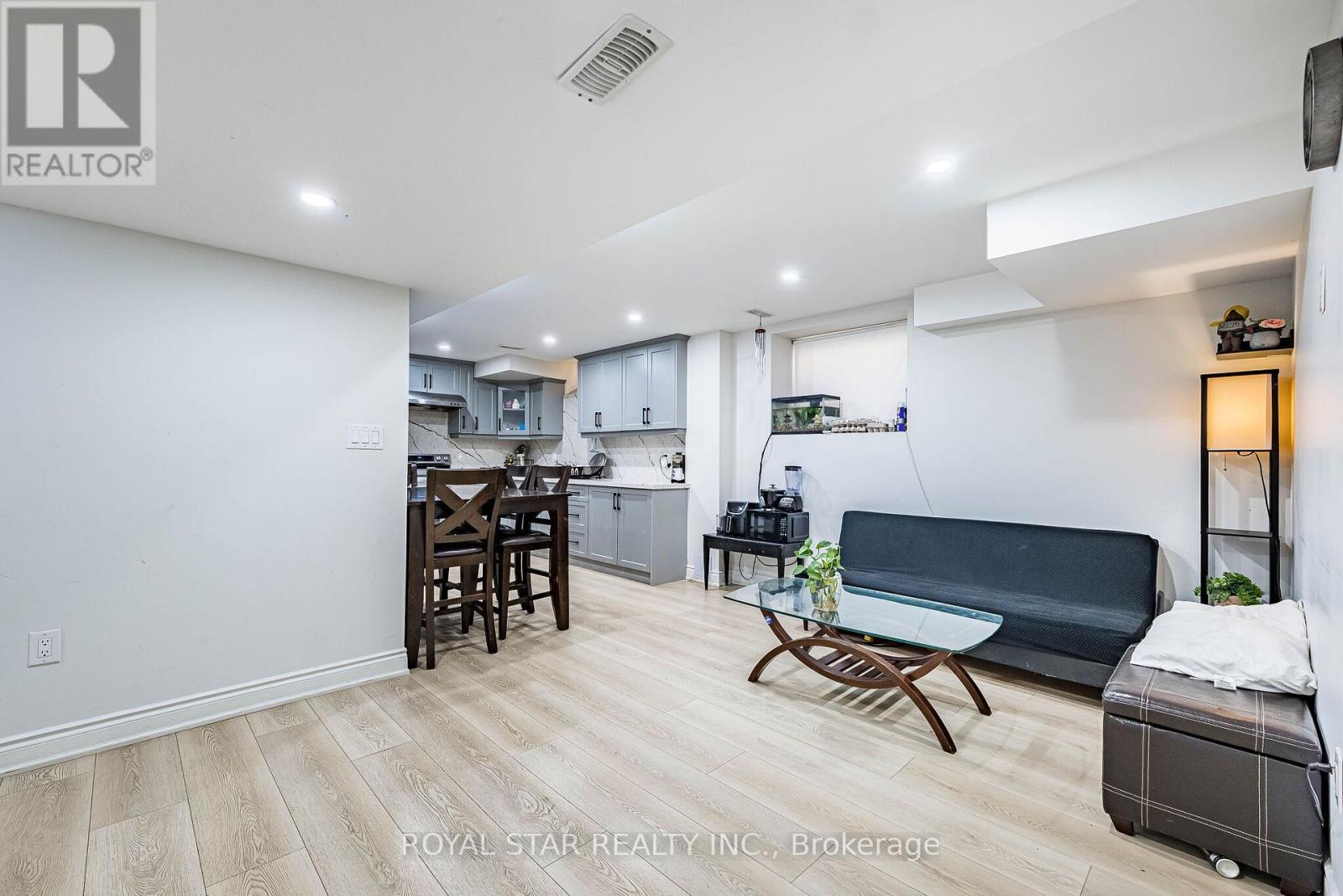 114 FOLGATE CRESCENT - 45