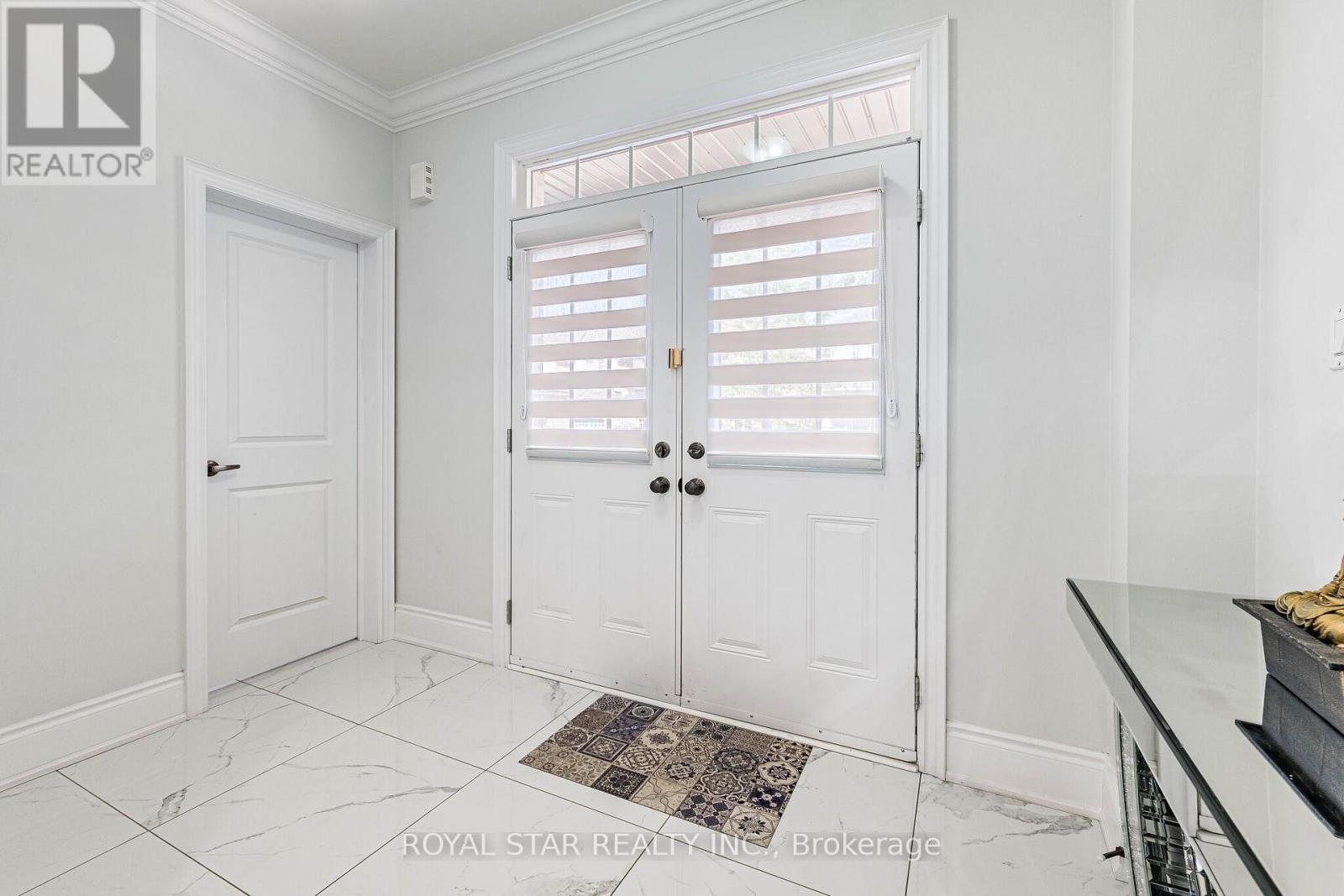 114 FOLGATE CRESCENT - 5