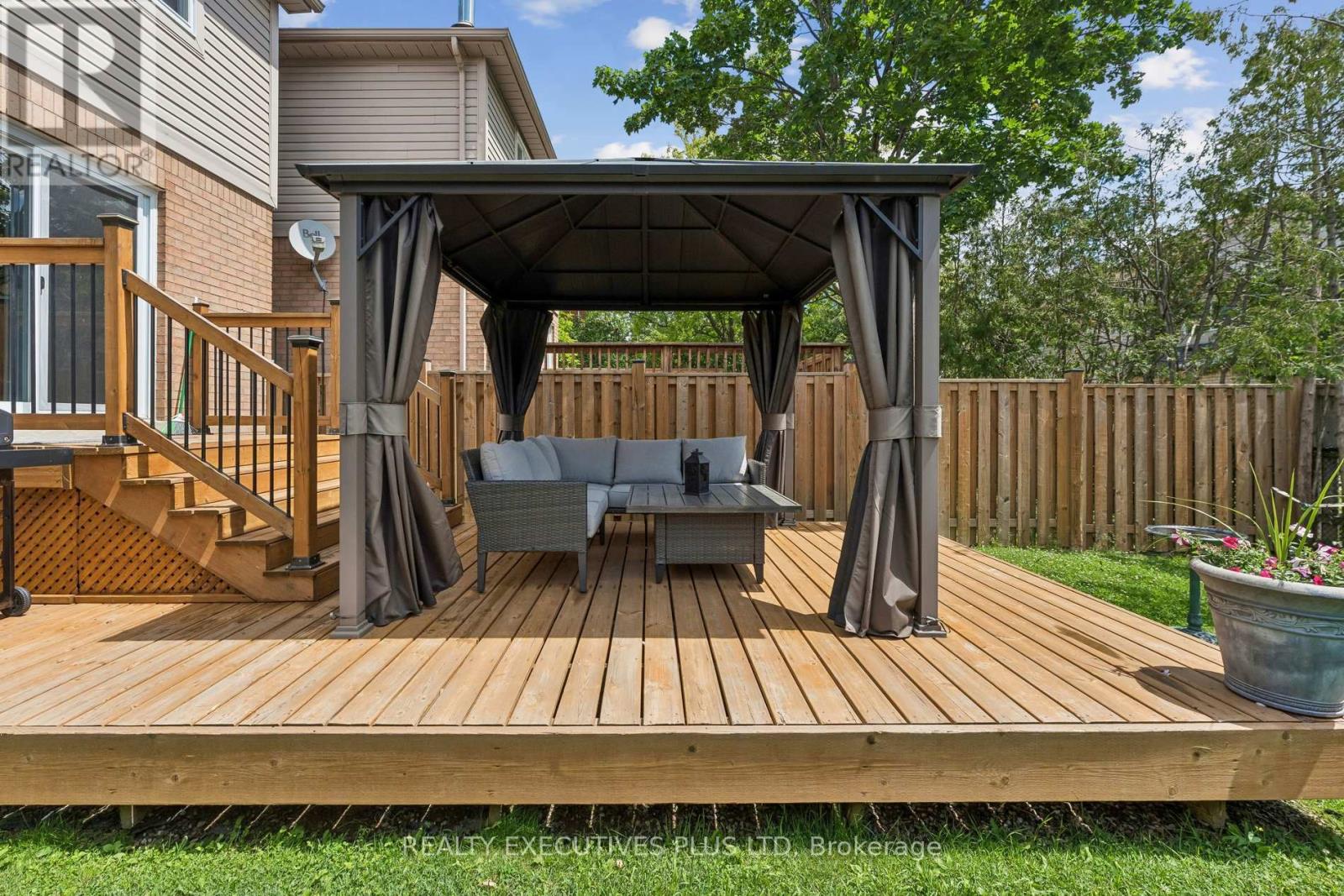 51 ASHBROOK WAY - 14