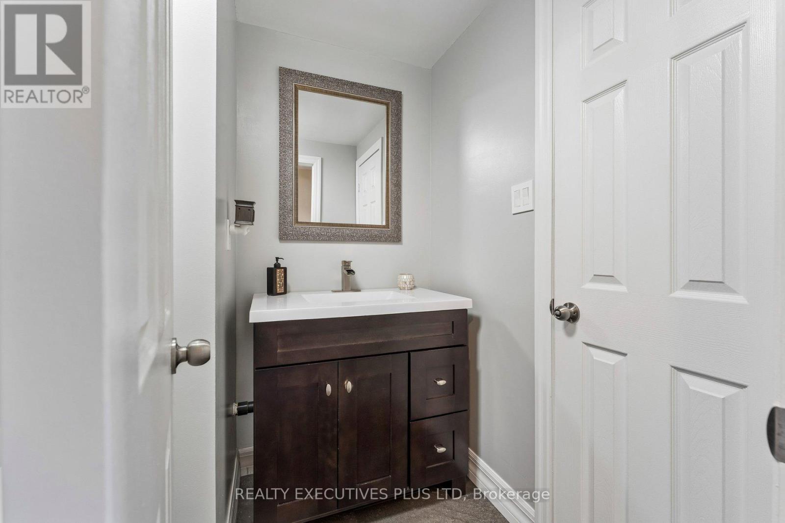 51 ASHBROOK WAY - 25