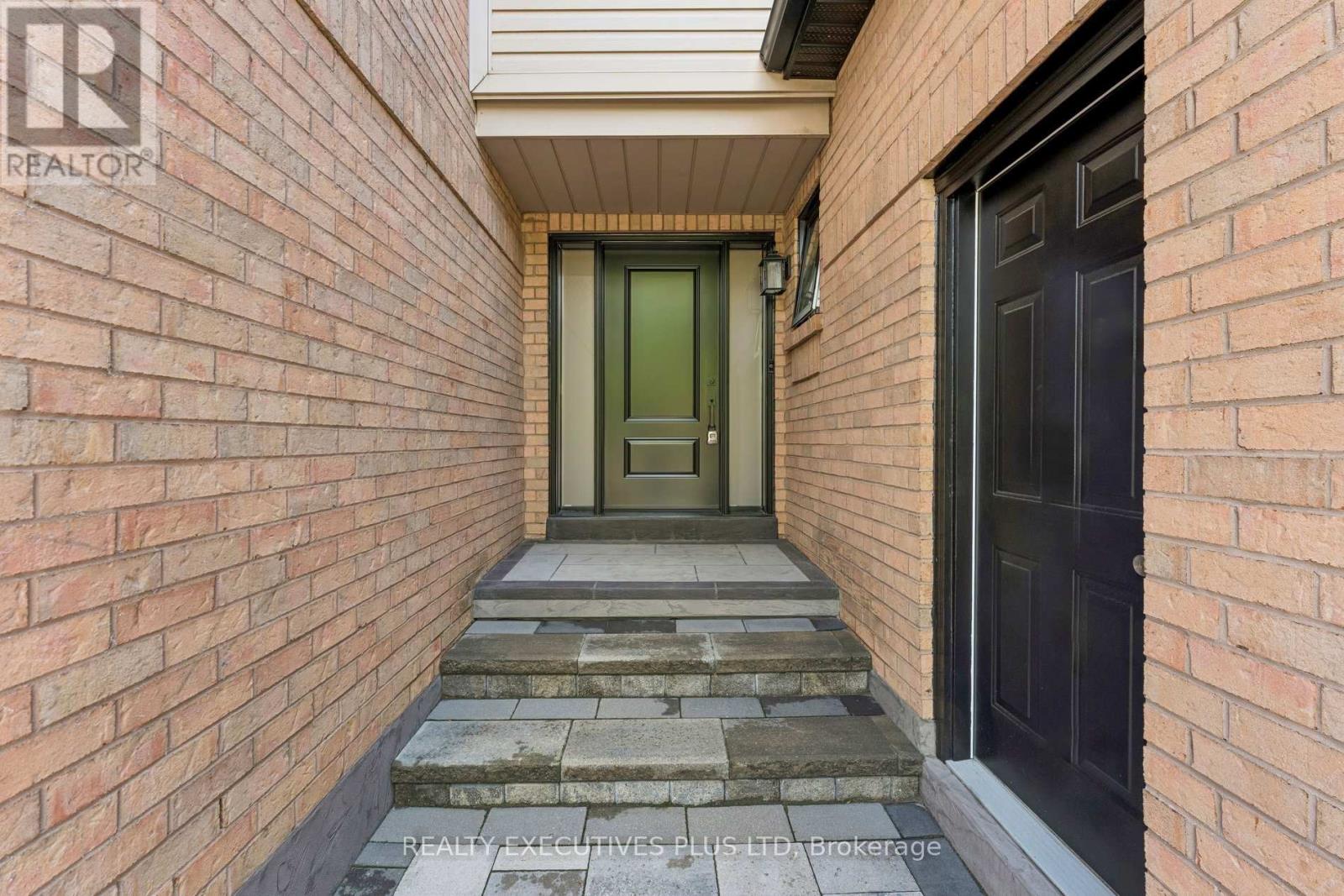 51 ASHBROOK WAY - 3