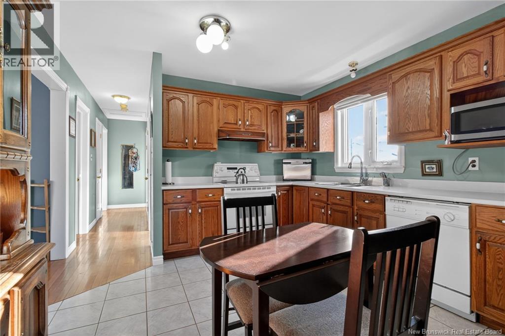 124 REDMOND Street - 9