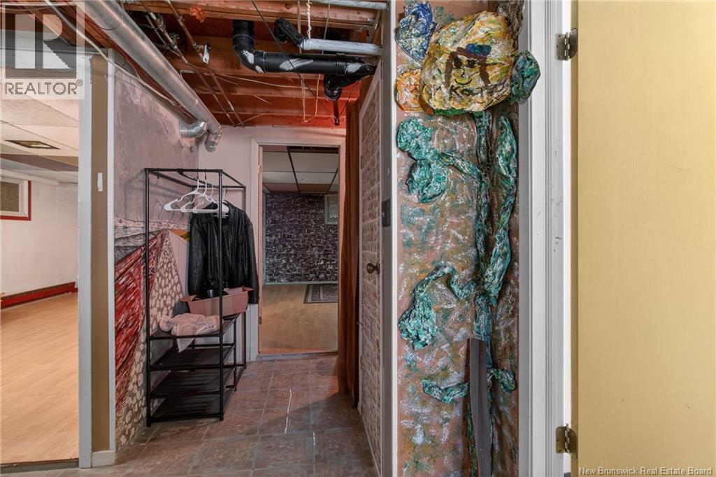 124 REDMOND Street - 24