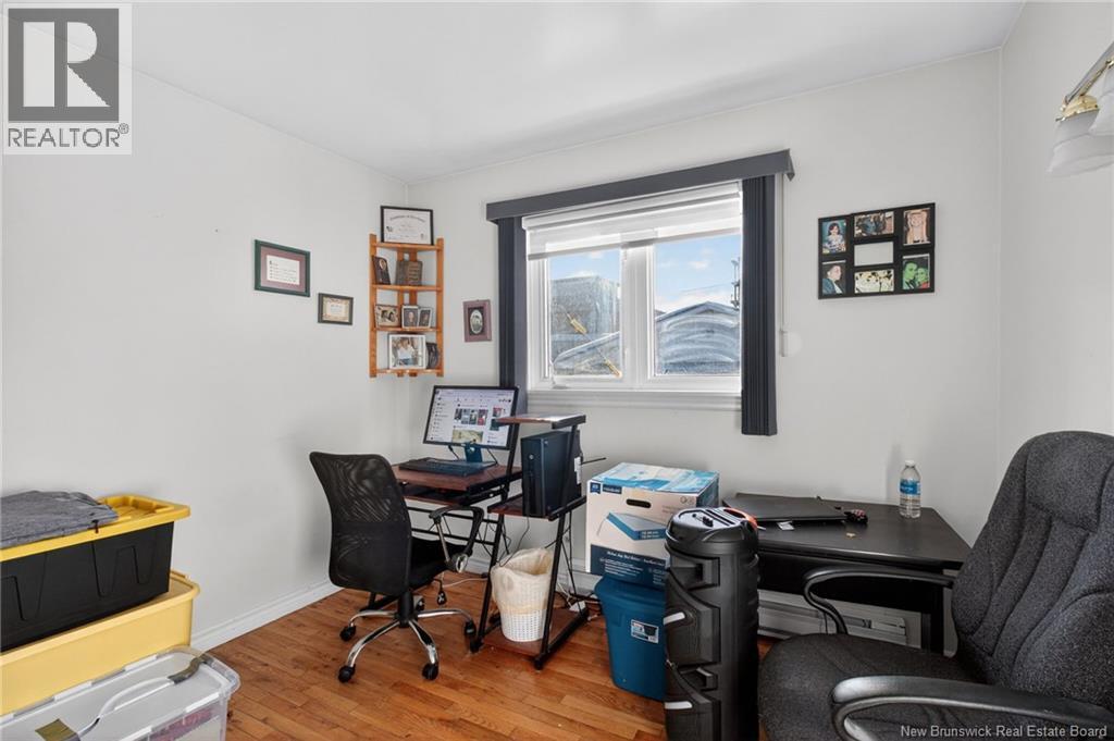 124 REDMOND Street - 13