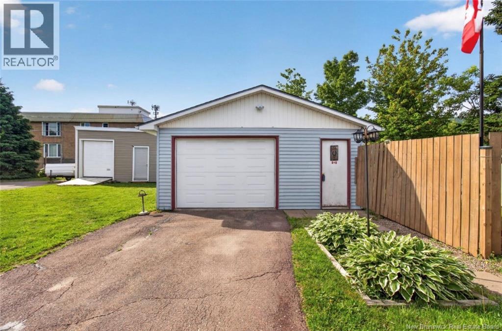 124 REDMOND Street - 35