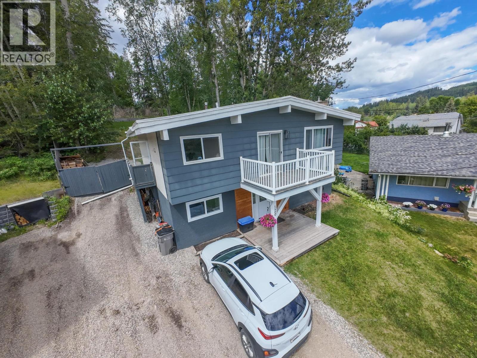 120 LINDSAY STREET - 29