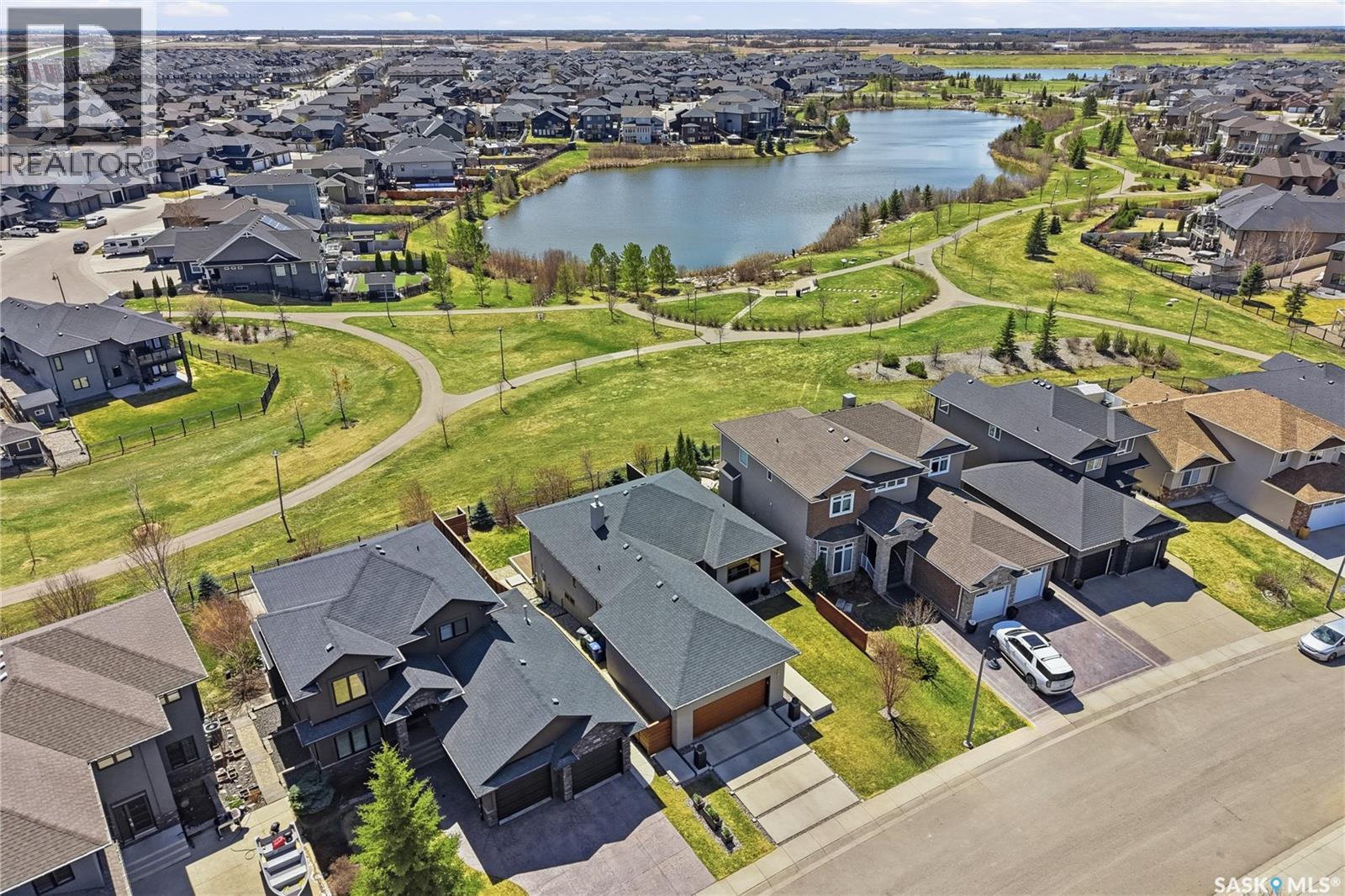 254 Whalley CRESCENT - 66