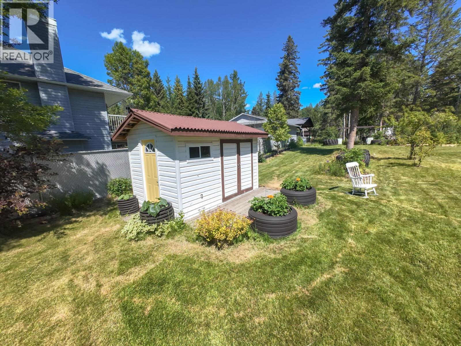 136 N GROSZ ROAD - 34
