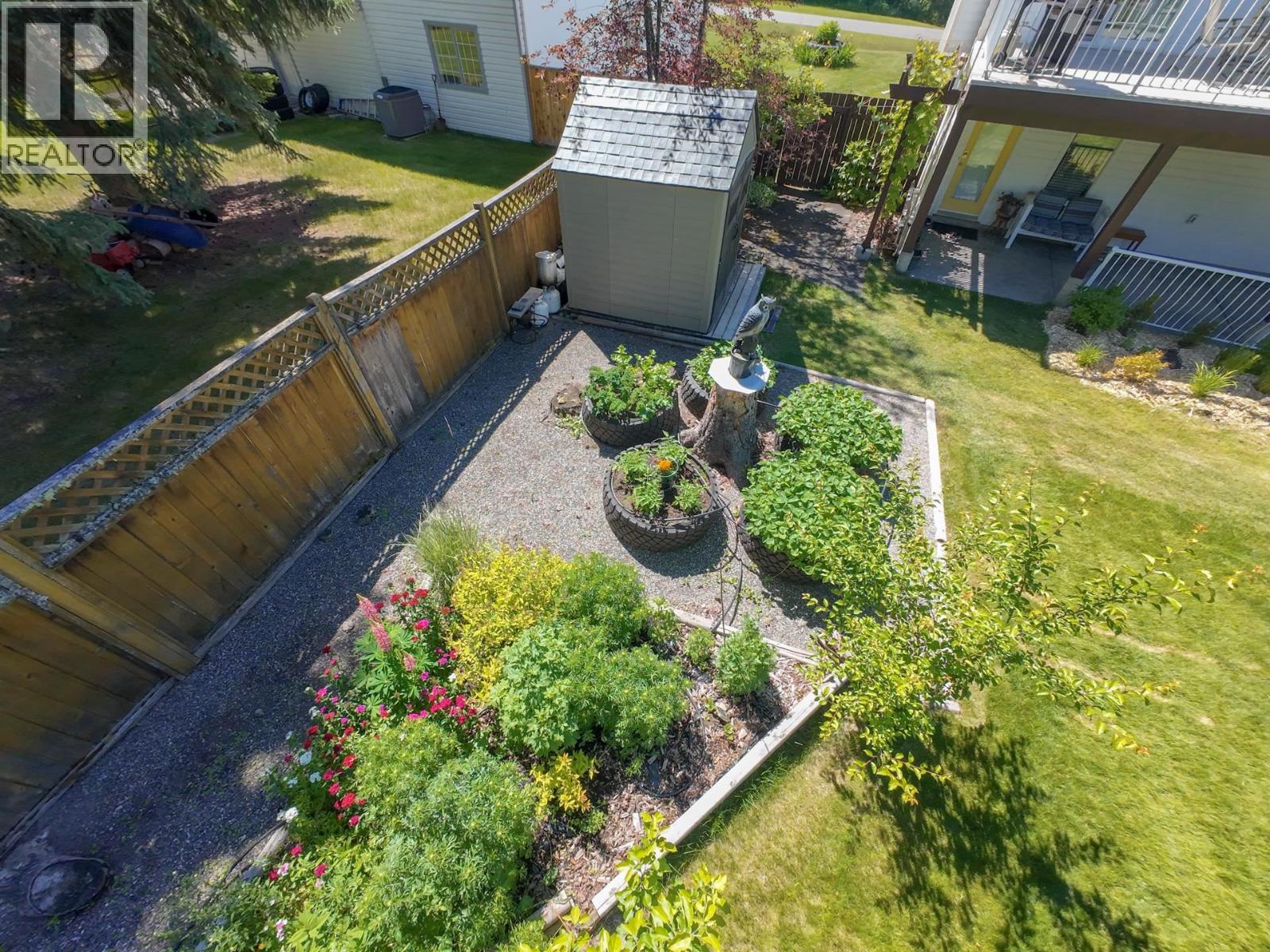 136 N GROSZ ROAD - 38