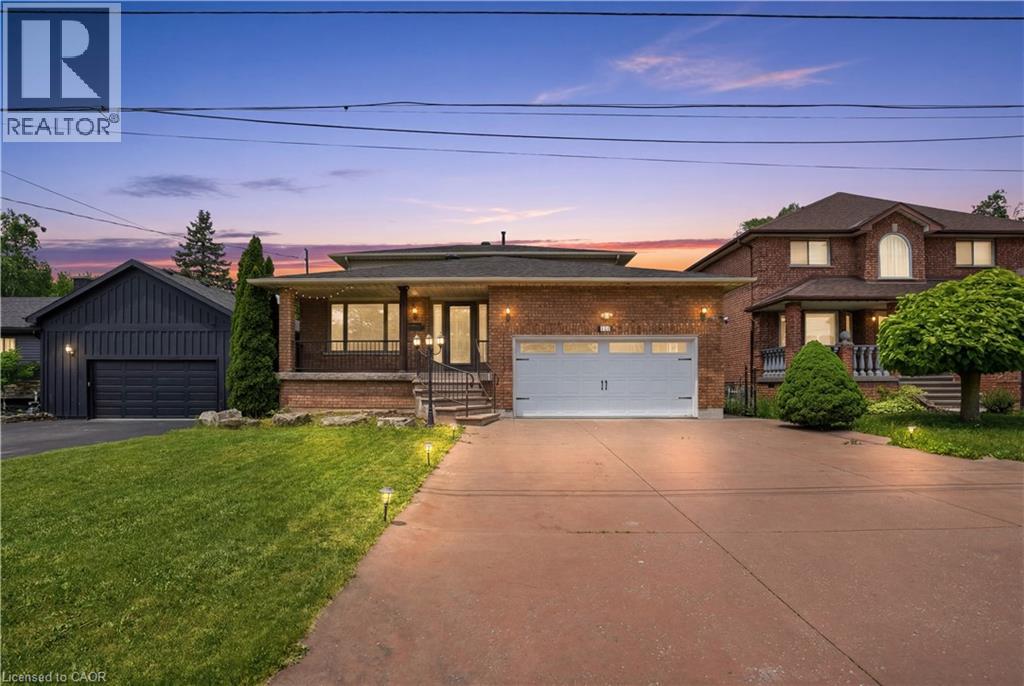 111 Aubrey Ave.