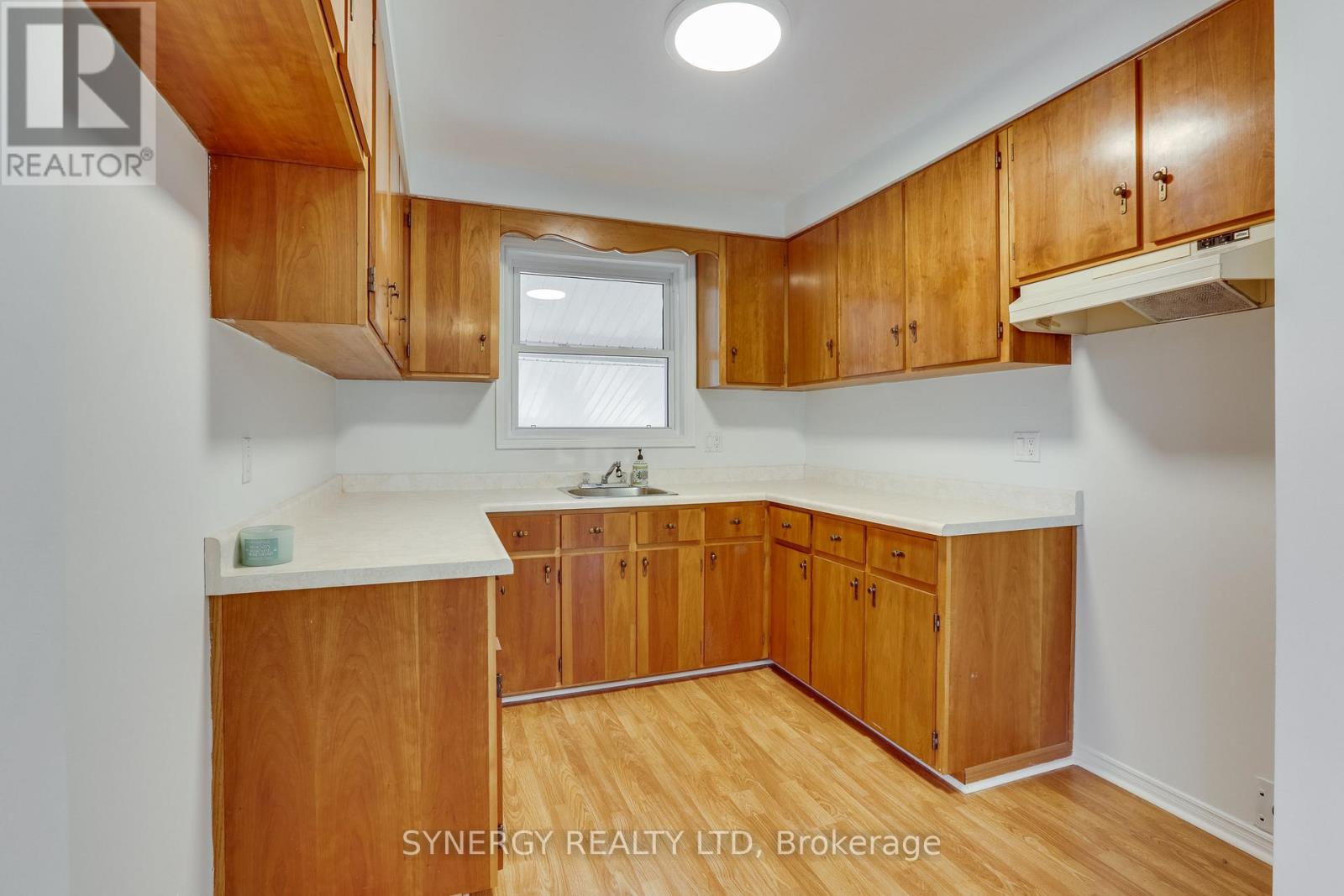 266 ADELAIDE STREET - 7
