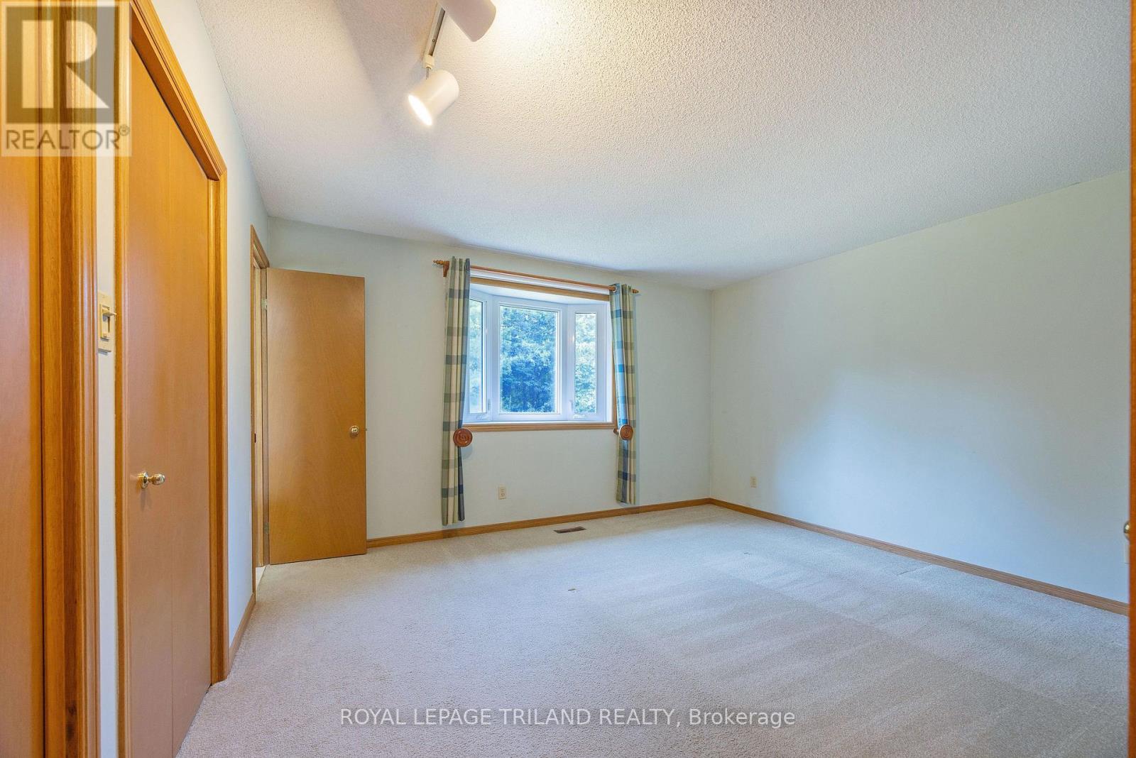 597 SEBURN DRIVE - 19