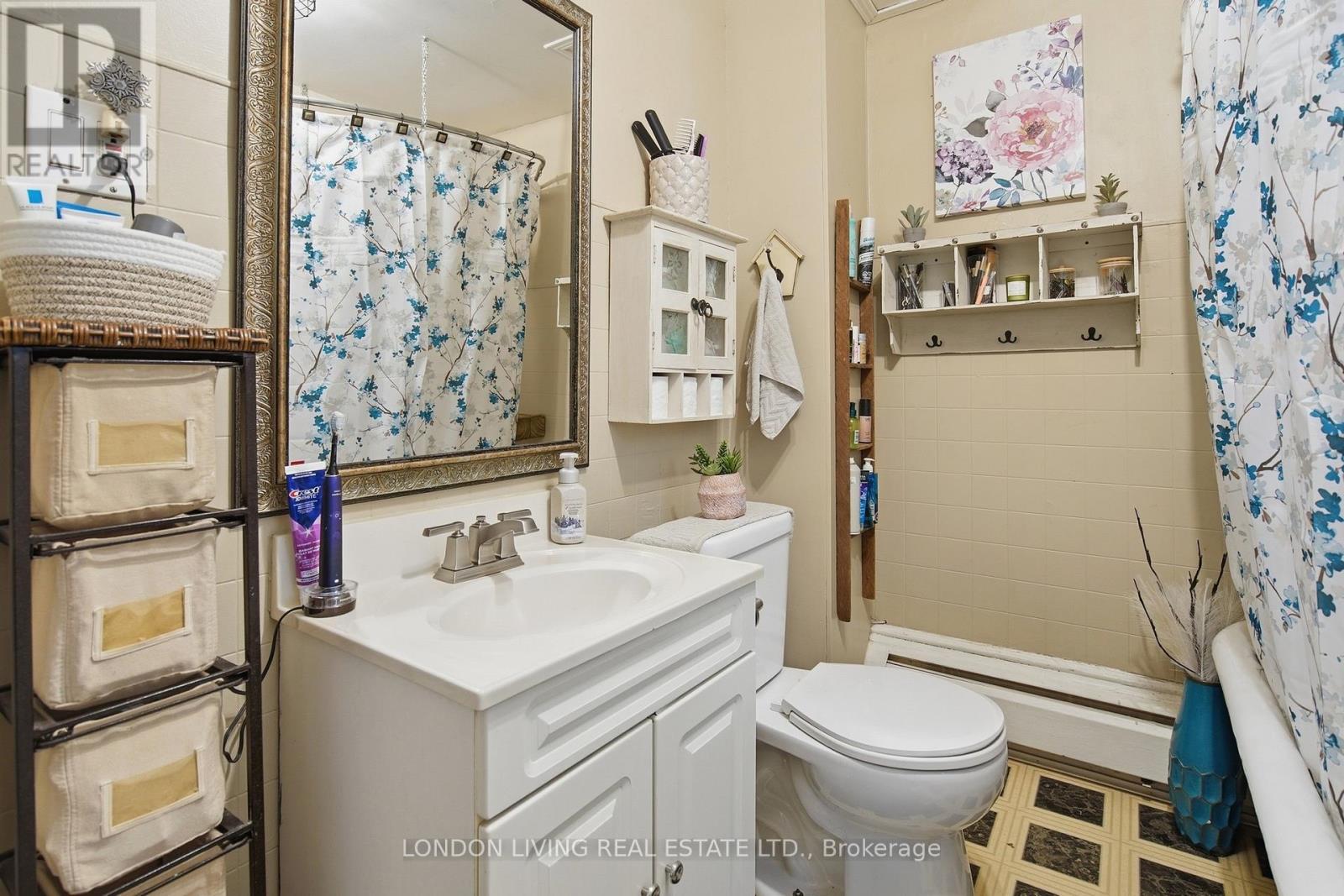 485 ENGLISH STREET - 25
