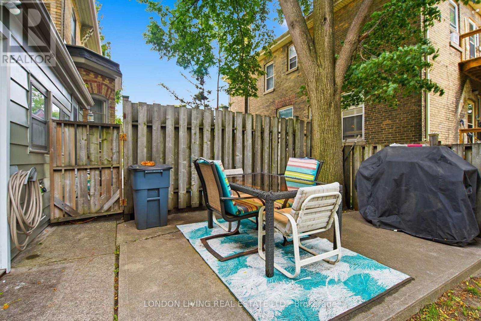485 ENGLISH STREET - 39