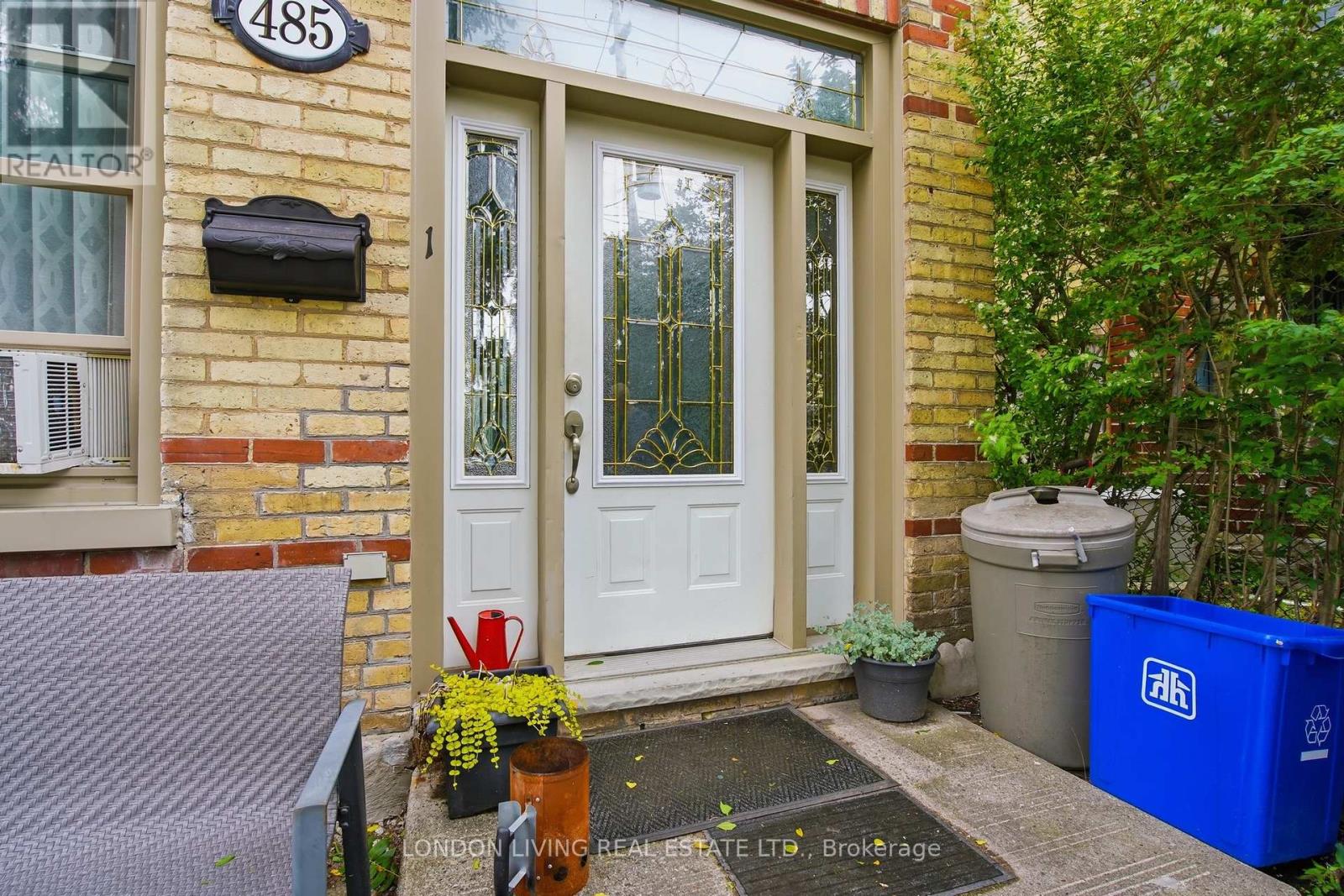 485 ENGLISH STREET - 6
