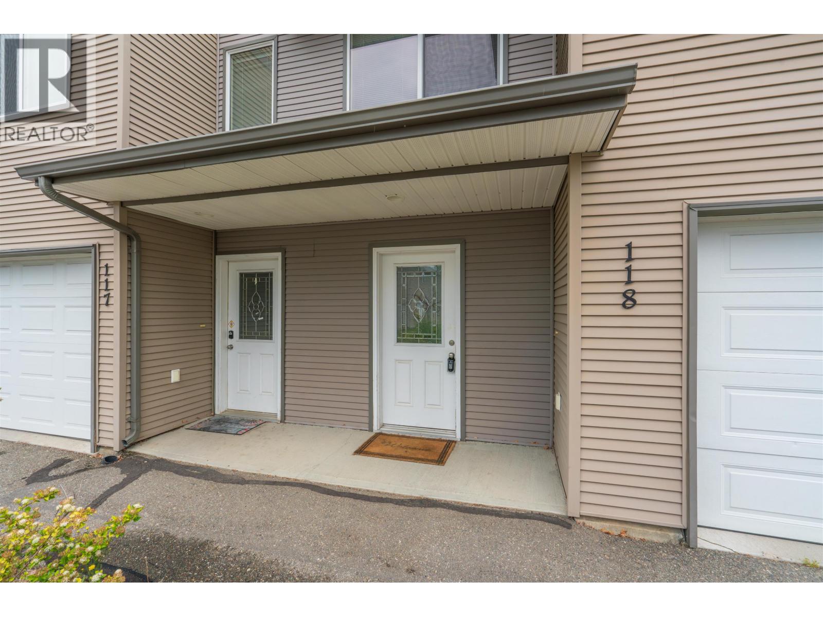 Kitchen of 118 4404 5TH AVENUE · Prince George, BC