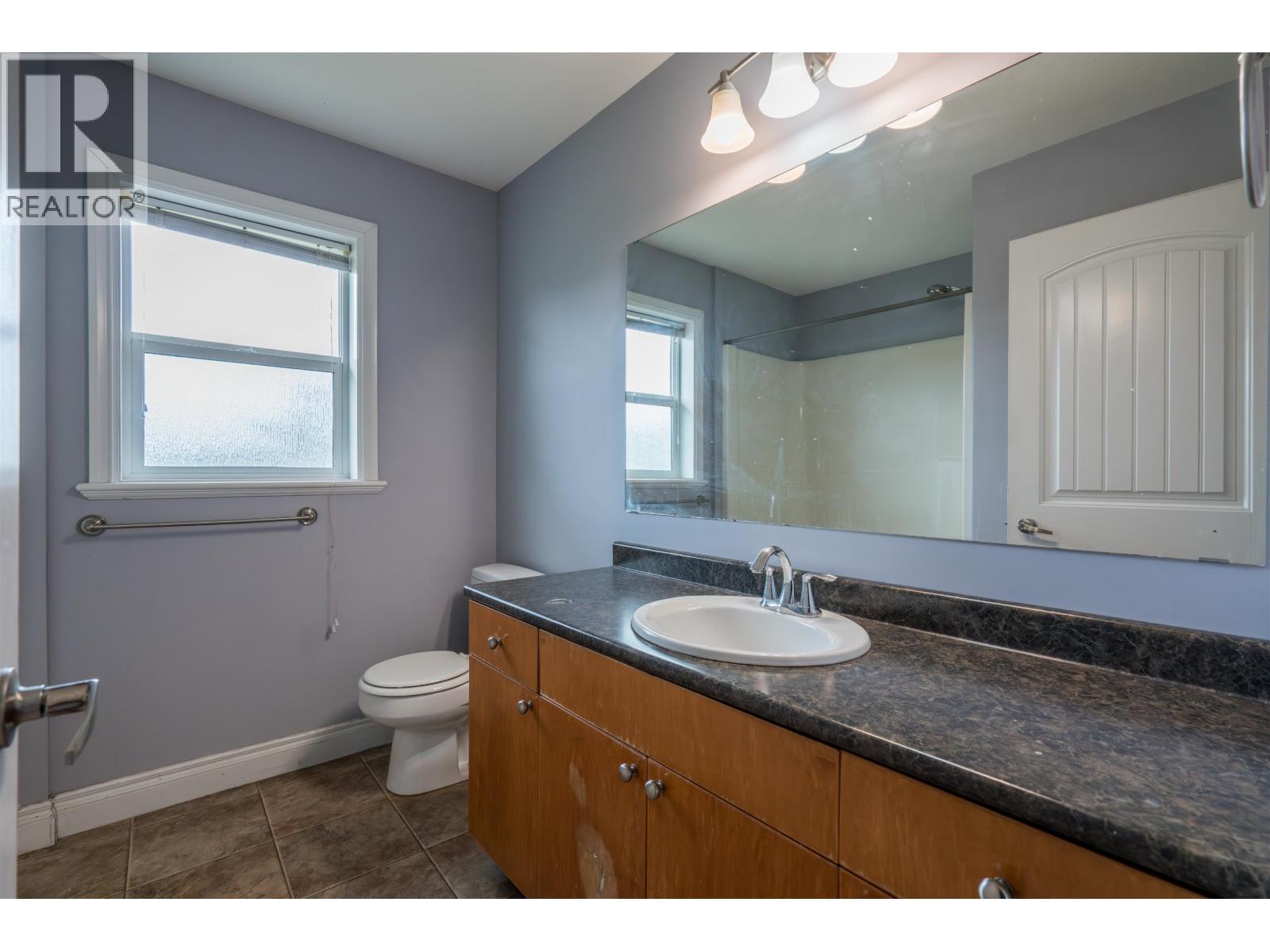 Photo 12 of 25 — 118 4404 5TH AVENUE · Prince George, BC
