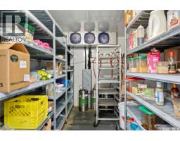 4550 Albert Street, Regina, SK S4S6B4 Photo 15