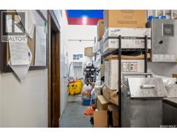 4550 Albert Street, Regina, SK S4S6B4 Photo 16