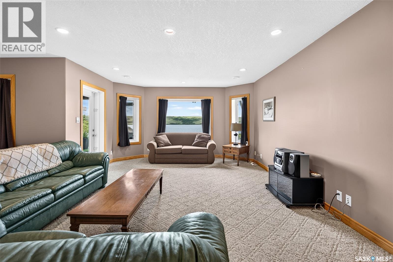 1232 Tatanka DRIVE - 68