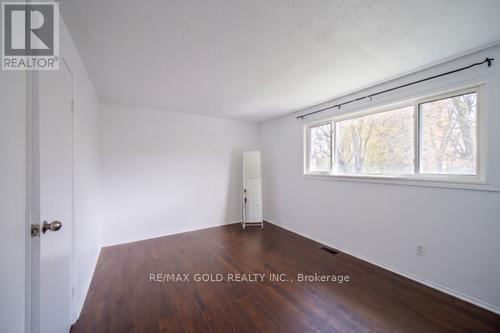 281 MORGAN AVENUE - 25