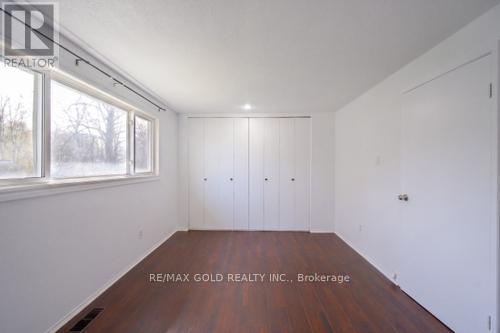 281 MORGAN AVENUE - 26