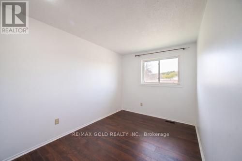 281 MORGAN AVENUE - 32