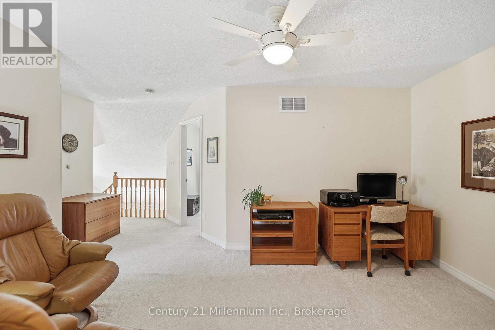 18 THOMAS DRIVE - 29