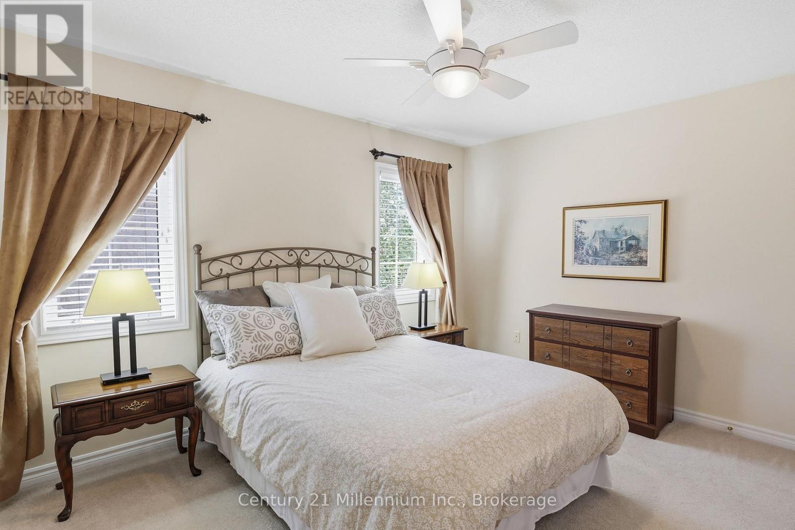 18 THOMAS DRIVE - 30