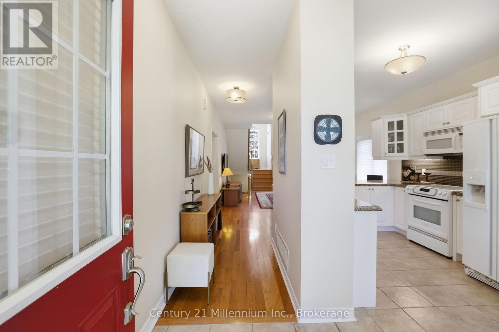 18 THOMAS DRIVE - 5