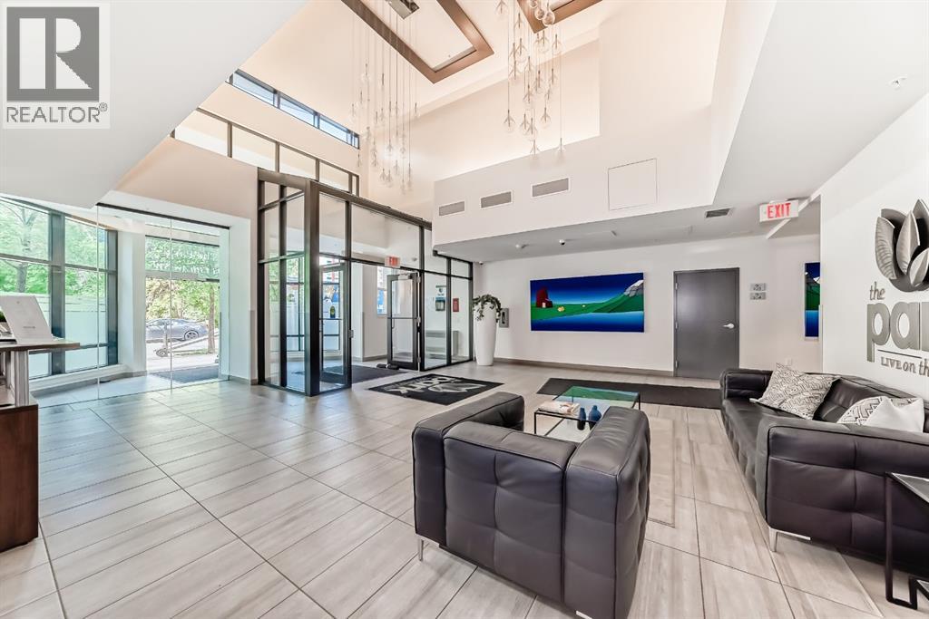 #902 303 13 Avenue SW - 38