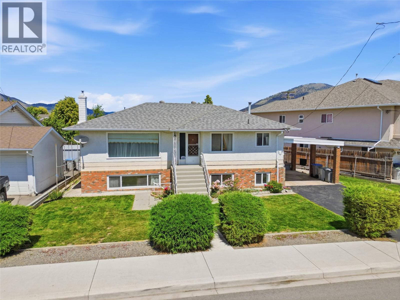 283 CHESTNUT Avenue - 1