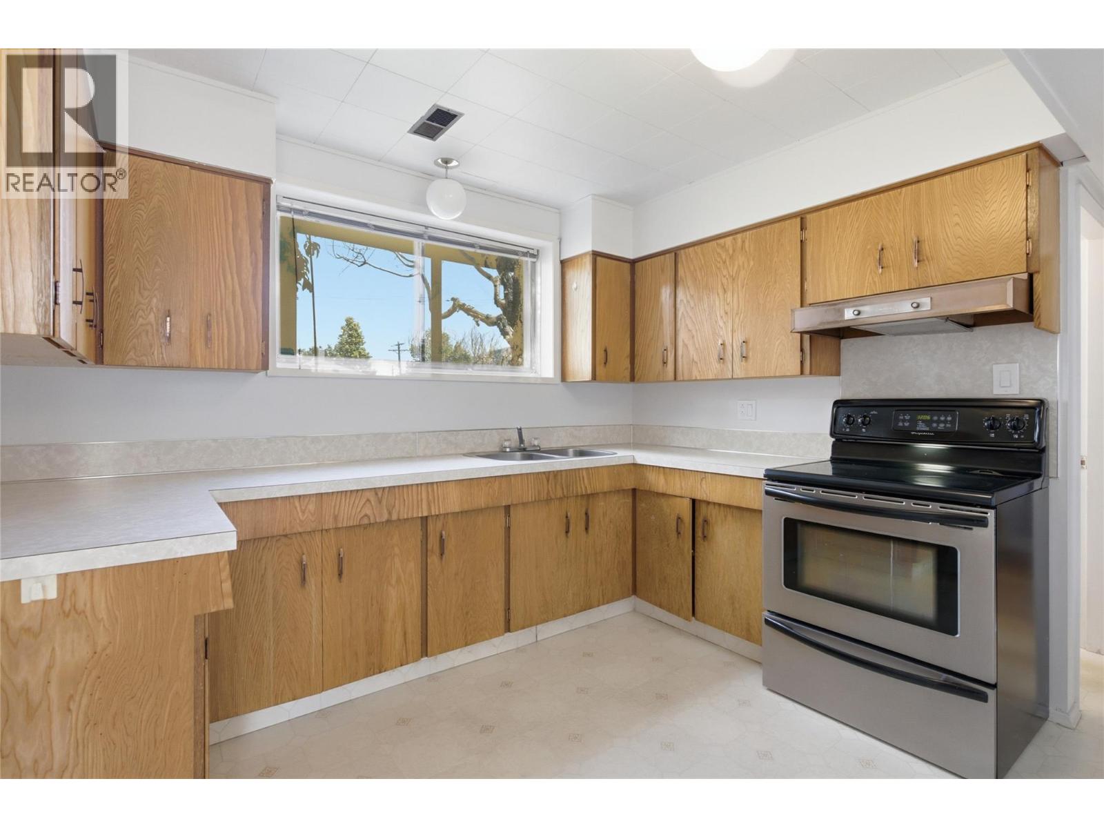 283 CHESTNUT Avenue - Image 19